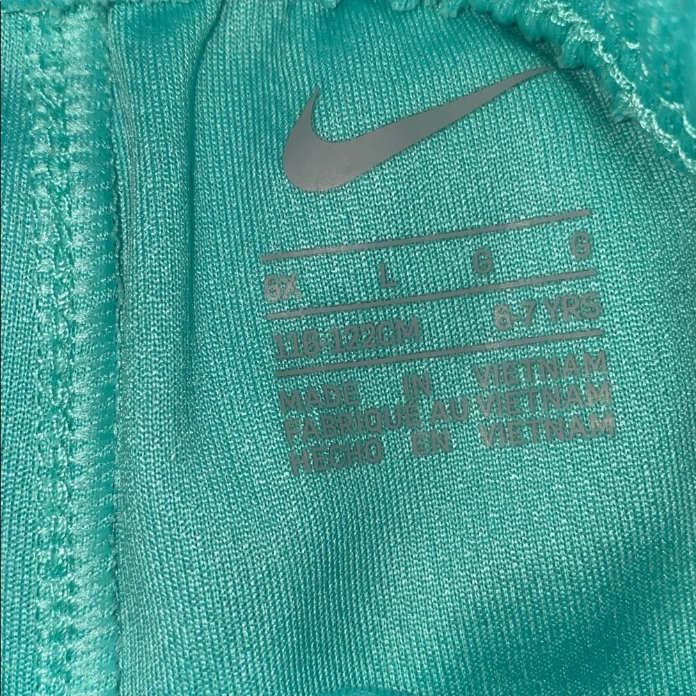 Nike Gray Tee and Aqua Shorts Set - Picture 3 of 4